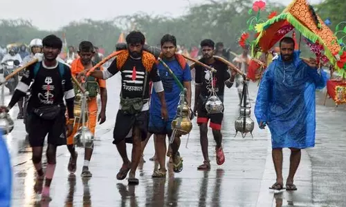 5 Kanwariya Pilgrims Electrocuted To Death In UP,KanwariyaPilgrims ,latest national news,വൈദ്യുതാഘാതമേറ്റ് അഞ്ച് കൻവാരിയ തീർഥാടകർ മരിച്ചു.