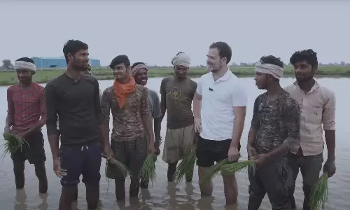 Rahul Gandhi’s conversation with farmers, Rahul Gandhi about his house, Rahul Gandhi with farmers in Haryana, Rahu Gandhi with farmers, Rahul Gandhi, Sonepat, Haryana