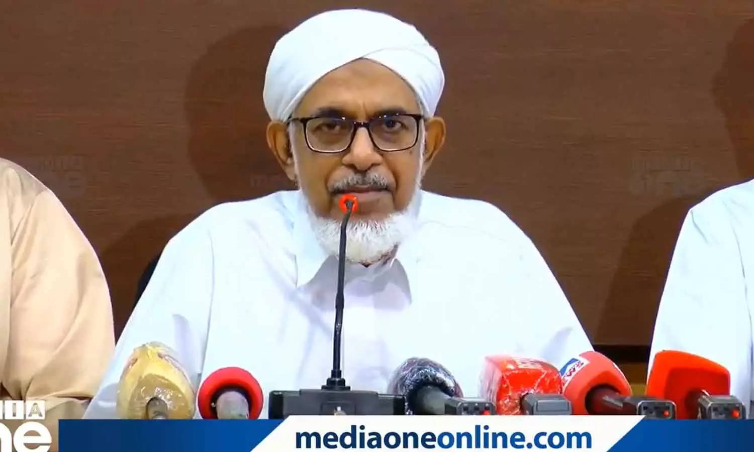 Bahauddeen Nadwi agaisnt samastha leadership Bahauddeen Nadwi agaisnt samastha leadership