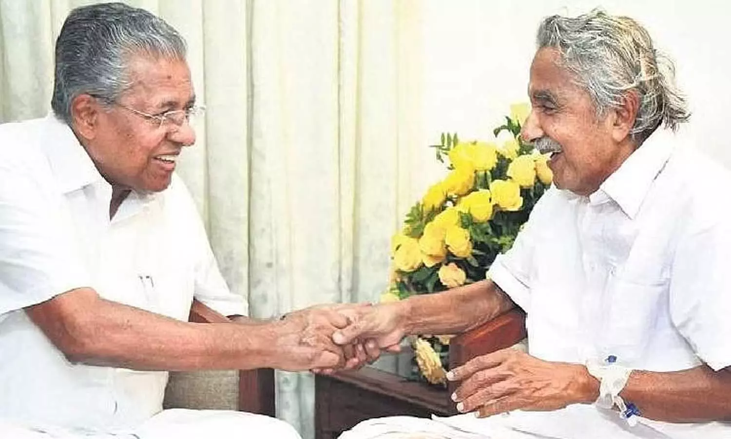 ജനജീവിതത്തിൽ ഇഴുകിച്ചേർന്ന നേതാവ്, ജീവിതം രാഷ്ട്രീയത്തിനു വേണ്ടി സമർപ്പിച്ച വ്യക്തി..; ഉമ്മന്ചാണ്ടിയെ അനുസ്മരിച്ച് മുഖ്യമന്ത്രി ജനജീവിതത്തിൽ ഇഴുകിച്ചേർന്ന നേതാവ്, ജീവിതം രാഷ്ട്രീയത്തിനു വേണ്ടി സമർപ്പിച്ച വ്യക്തി..; ഉമ്മന്ചാണ്ടിയെ അനുസ്മരിച്ച് മുഖ്യമന്ത്രി