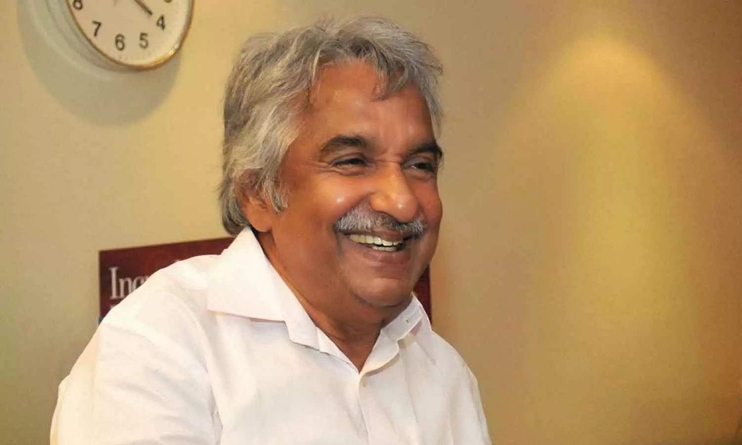 പുതുപ്പള്ളിയിൽ നിന്ന് കേരളത്തോളം വളർന്ന ജനനായകന്‍; ഒ.സി എന്ന ഉമ്മന്‍ചാണ്ടി