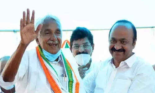 VD Satheesan,Oommen Chandy,oommen chandy,oommen chandy latest,oommen chandy latest news,ഉമ്മന്‍ ചാണ്ടി അന്തരിച്ചു, ഉമ്മന്‍ ചാണ്ടിയുടെ മരണം,ഉമ്മന്‍ ചാണ്ടിയെ ഓര്‍ത്ത് വിഡി സതീശന്‍,breaking news malayalam,ബ്രേക്കിങ് ന്യൂസ് മലയാളം