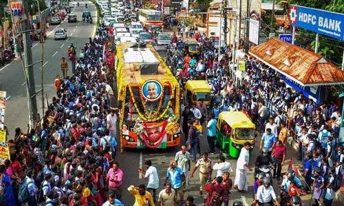 Oommen Chandys funeral; Holiday for schools in kottayam Oommen Chandys funeral; Holiday for schools in kottayam