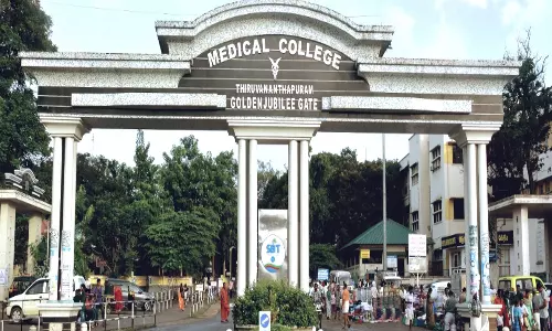 രാത്രിയിൽ സി ടി സ്കാൻ ഇല്ല; തിരുവനന്തപുരം മെഡിക്കൾ കോളേജിൽ രോ​ഗികൾ പ്രതിസന്ധിയിൽ