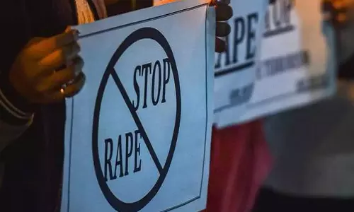 ഇടുക്കി കഞ്ഞിക്കുഴിയിൽ ഏഴാം ക്ലാസ് വിദ്യാർഥിനിയെ പീഡിപ്പിച്ച പ്രതി പിടിയിൽ ഇടുക്കി കഞ്ഞിക്കുഴിയിൽ ഏഴാം ക്ലാസ് വിദ്യാർഥിനിയെ പീഡിപ്പിച്ച പ്രതി പിടിയിൽ