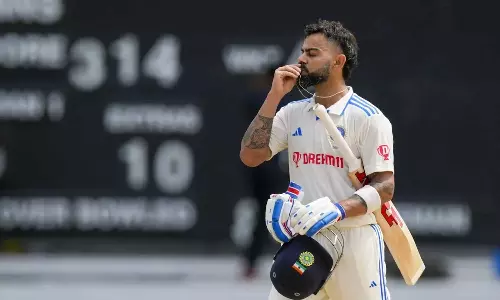 Virat Kohli smashes 76th international hundred Virat Kohli smashes 76th international hundred