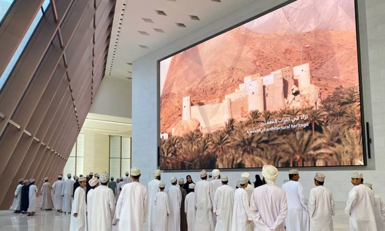 സന്ദർശകരുടെ മനം കവർന്ന് ഒമാൻ എക്രോസ് ഏജസ് മ്യൂസിയം സന്ദർശകരുടെ മനം കവർന്ന് ഒമാൻ എക്രോസ് ഏജസ് മ്യൂസിയം