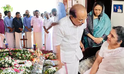 PK Kunhalikutty commemorates Oommen Chandy, PK Kunhalikutty about Oommen Chandy, PK Kunhalikutty, Oommen Chandy PK Kunhalikutty commemorates Oommen Chandy, PK Kunhalikutty about Oommen Chandy, PK Kunhalikutty, Oommen Chandy