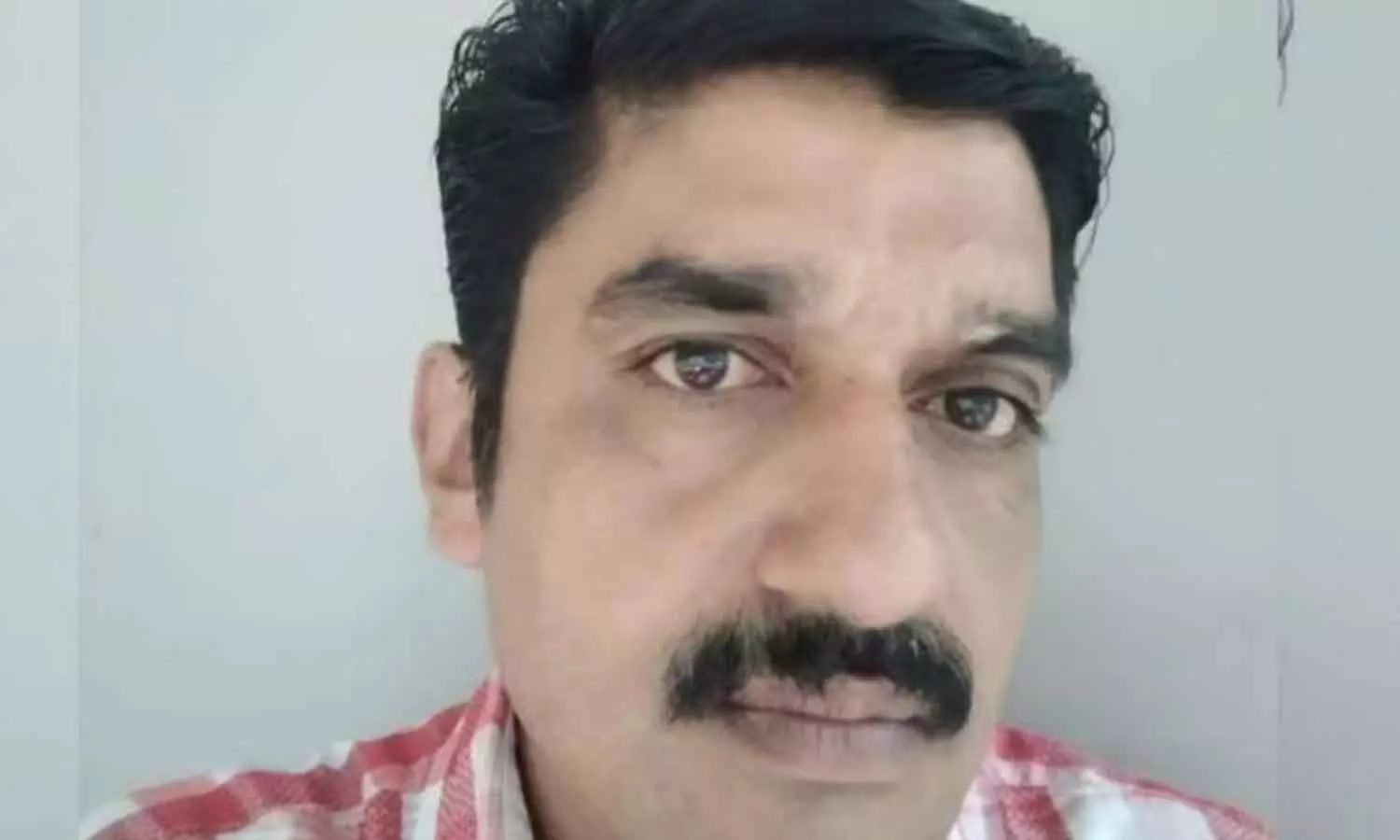 deputy tahsildar was found dead at his residence deputy tahsildar was found dead at his residence