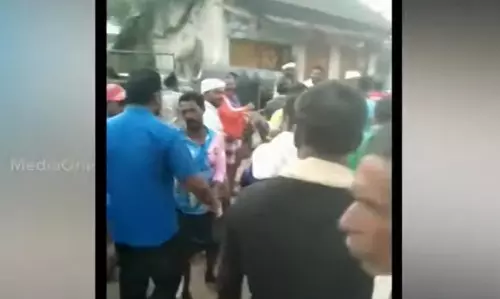 തീവ്രപ്രകാശമുള്ള ലൈറ്റ് ഉപയോഗിച്ച് മത്സ്യബന്ധനം; വിഴിഞ്ഞത്ത് സംഘർഷം