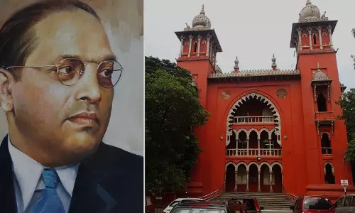 അംബേദ്കർ ചിത്രങ്ങൾ കോടതികളിൽ തുടരും; നിലപാട് വ്യക്തമാക്കി തമിഴ്നാട് സർക്കാർ, അംഗീകരിച്ച് മദ്രാസ് ഹൈക്കോടതി അംബേദ്കർ ചിത്രങ്ങൾ കോടതികളിൽ തുടരും; നിലപാട് വ്യക്തമാക്കി തമിഴ്നാട് സർക്കാർ, അംഗീകരിച്ച് മദ്രാസ് ഹൈക്കോടതി