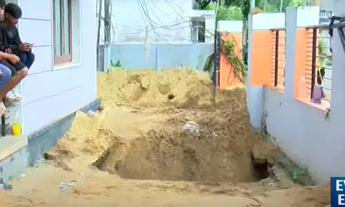 well collapse,worker trapped in a well in Kollam was rescued,latest malayalam news,കൊല്ലത്ത് കിണറ്റില്‍ കുടുങ്ങിയ തൊഴിലാിയെ രക്ഷപ്പെടുത്തി, കൊല്ലത്ത് കിണര്‍ ഇടിഞ്ഞ് അപകടം