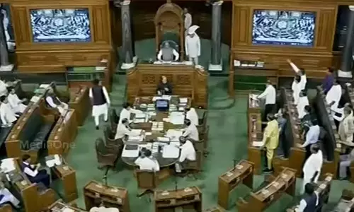 മണിപ്പൂർ കലാപം; പാർലമെന്റിൽ പ്രതിഷേധം തുടരും, അവിശ്വാസ പ്രമേയം കൊണ്ടുവരാൻ പ്രതിപക്ഷം