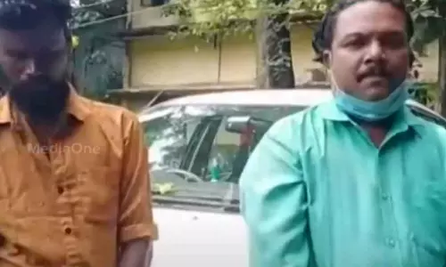 arrest while selling snake in kollam