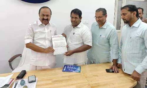 Not being able to identify and take action against Ayyankalis abusers is a serious failure: Razaq Paleri Not being able to identify and take action against Ayyankalis abusers is a serious failure: Razaq Paleri