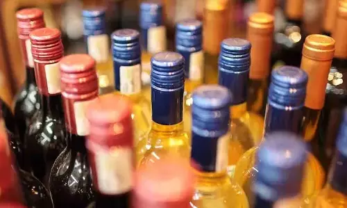 മദ്യനയം; ഇടതുമുന്നണിയിൽ എതിർപ്പ്, കള്ള് വ്യവസായത്തെ തകർക്കുമെന്ന് എഐടിയുസി