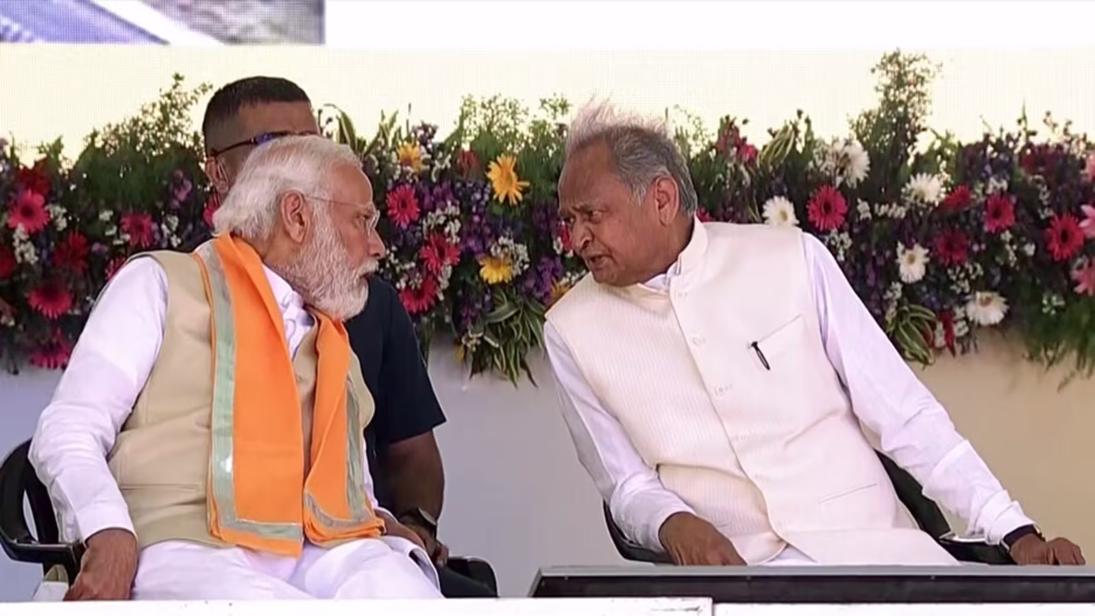 ashok gehlot modi