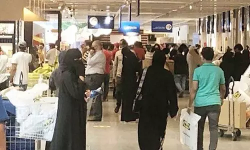 സൗദിയിൽ നിയമലംഘകരായ താമസക്കാർക്കെതിരെ പരിശോധന കർശനമാക്കി