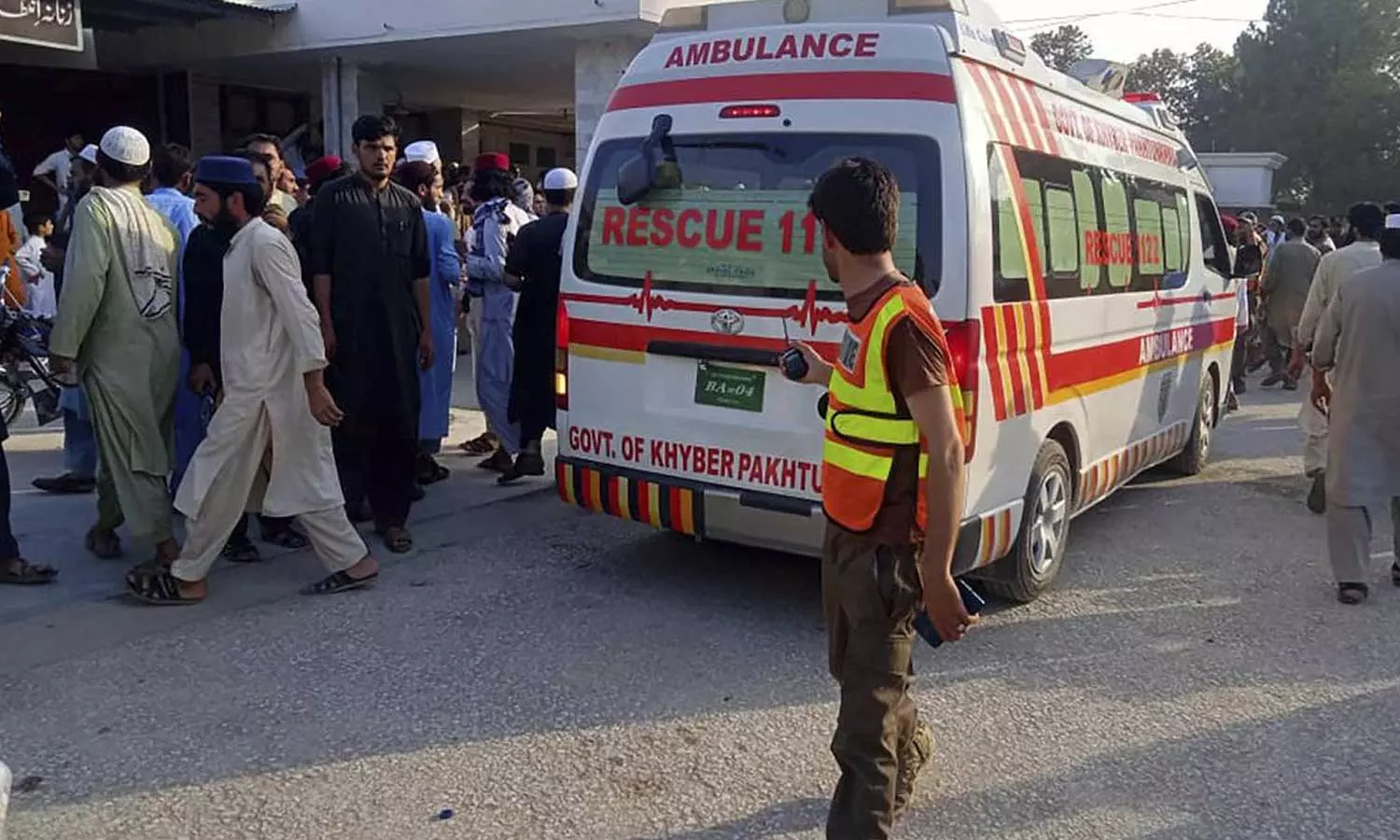 blast in Khyber Pakhtunkhwa province, blast at Islamist party rally ,Deadly bomb blast at political rally in northwest Pakistan,blast in Pakistan,20 killed in blast at political partys meeting in Pakistan,breaking news malayalam,പാകിസ്താനില് സ്ഫോടനം,20 പേര് കൊല്ലപ്പെട്ടു blast in Khyber Pakhtunkhwa province, blast at Islamist party rally ,Deadly bomb blast at political rally in northwest Pakistan,blast in Pakistan,20 killed in blast at political partys meeting in Pakistan,breaking news malayalam,പാകിസ്താനില് സ്ഫോടനം,20 പേര് കൊല്ലപ്പെട്ടു