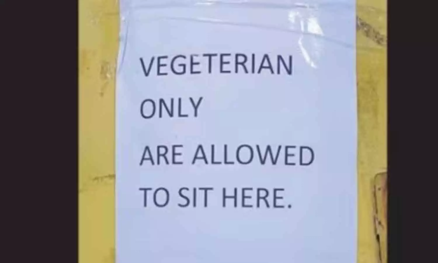 IIT Bombay students complain of food discrimination at hostel canteen IIT Bombay students complain of food discrimination at hostel canteen
