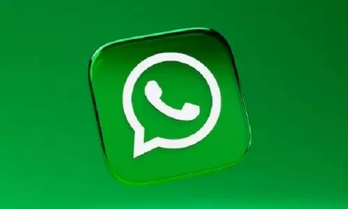 WhatsApp with instant messaging feature