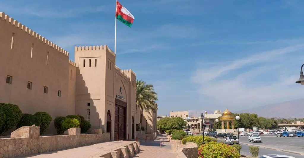 Heavy fines for secret trading