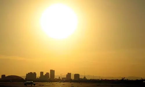 Saudi Arabia face strong heat