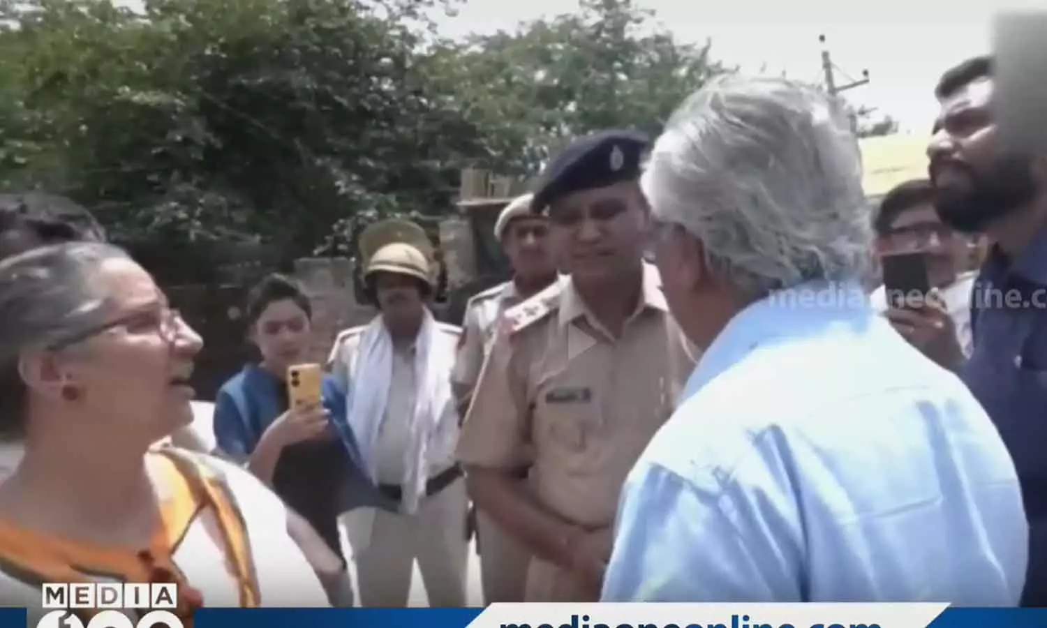 police stopped the CPI team that came to visit the conflict-affected areas of Haryana