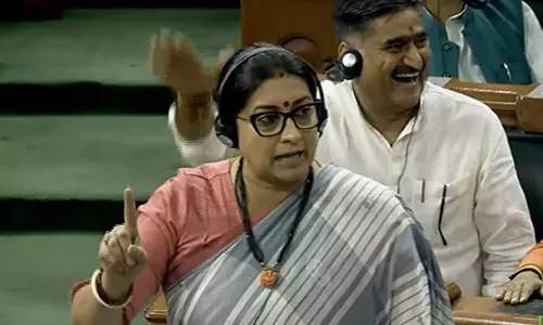 മണിപ്പൂർ വിഷയത്തിൽ ചർച്ചക്ക് ഞങ്ങള്‍ തയ്യാറായിരുന്നു, പ്രതിപക്ഷമാണ് ഭയന്ന് ഓടിയത്; രാഹുലിന് മറുപടിയുമായി സ്മൃതി ഇറാനി