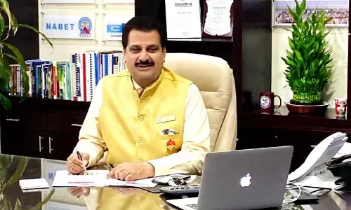 ഇന്ത്യൻ സ്‌കൂൾ മസ്‌കത്ത് പ്രിൻസിപ്പൽ രാജിവെച്ചു; ആറര വർഷത്തിലേറെ നീണ്ട സേവനത്തിന് ശേഷം ജന്മനാട്ടിലേക്ക്