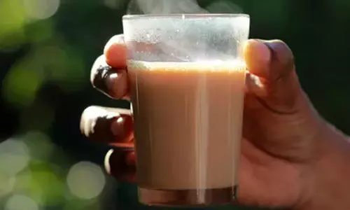 ചായക്കൊപ്പം ഈ മൂന്ന് ഭക്ഷണങ്ങൾ വേണ്ട