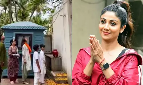 Shilpa Shetty After Being Trolled For Hoisting Flag With Shoes On