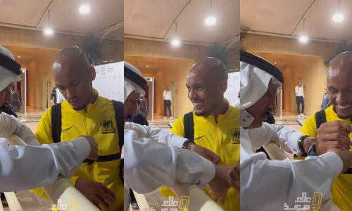 ബ്രസീൽ താരത്തെ ഞെട്ടിച്ച് ആഡംബര വാച്ച് സമ്മാനമായി നൽകി സൗദി ആരാധകൻ