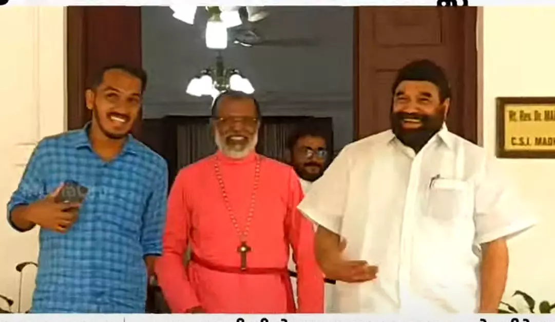 Pudupalli,Chandy Oommen submits nomination,jaik c thomas,LDF,Christian votes,പുതുപ്പള്ളിയിൽ ക്രൈസ്തവ വോട്ടുകൾ നിർണായകം; സമുദായിക വോട്ടുറപ്പിക്കാൻ ഇടതുമുന്നണി,പുതുപ്പള്ളി ഉപതെരഞ്ഞെടുപ്പ്,ജെയ്ക് സി തോമസ് Pudupalli,Chandy Oommen submits nomination,jaik c thomas,LDF,Christian votes,പുതുപ്പള്ളിയിൽ ക്രൈസ്തവ വോട്ടുകൾ നിർണായകം; സമുദായിക വോട്ടുറപ്പിക്കാൻ ഇടതുമുന്നണി,പുതുപ്പള്ളി ഉപതെരഞ്ഞെടുപ്പ്,ജെയ്ക് സി തോമസ്