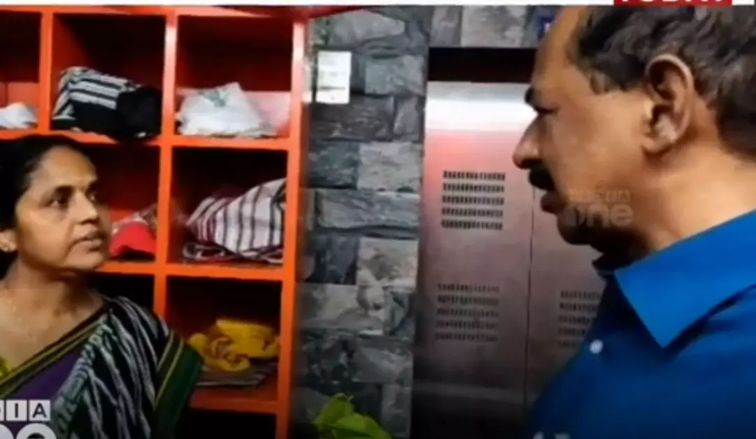 Supplyco outlets,GR Anil kumar minister,സ്വന്തം മണ്ഡലത്തിലെ സപ്ലൈക്കോ ഔട്ട്ലെറ്റില്‍ ഭക്ഷ്യ മന്ത്രിയുടെ മിന്നല്‍ സന്ദര്‍ശനം, പത്തുമണിയായിട്ടും തുറക്കാത്തതിന്   ഉദ്യോഗസ്ഥര്‍ക്ക് ശാസന,ജി.ആര്‍. അനില്‍ കുമാര്‍,