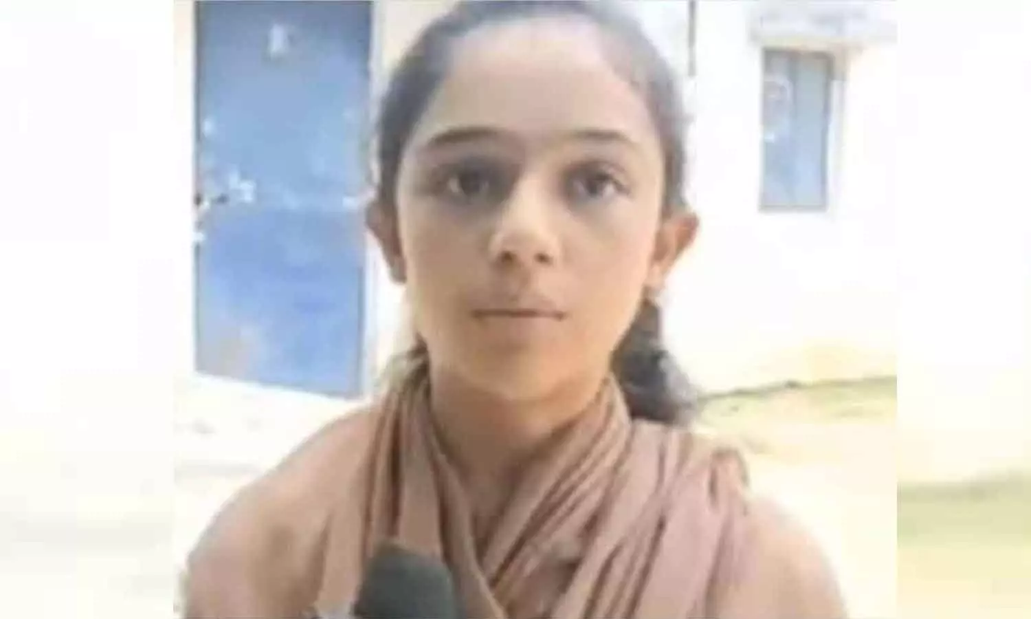 Gujarat school topper muslim girl denied recognition Gujarat school topper muslim girl denied recognition