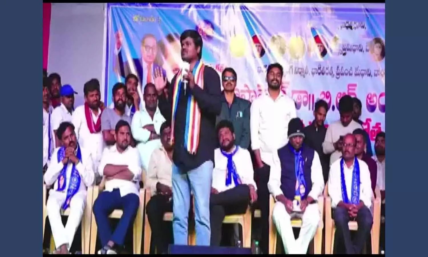 Indian Atheist Society expels Bairi Naresh after row over remarks against Hindu god Indian Atheist Society expels Bairi Naresh after row over remarks against Hindu god