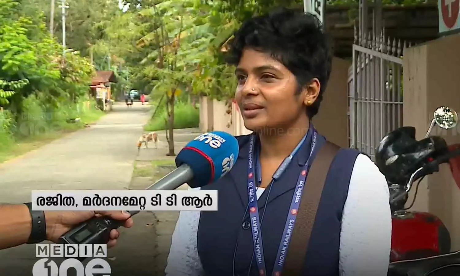 കോഴിക്കോട് വനിതാ ടി.ടി.ആറിന് നേരെയുണ്ടായ ആക്രമണത്തിൽ പ്രതിയെ റെയിൽവേ പൊലീസ് അറസ്റ്റ് ചെയ്തു കോഴിക്കോട് വനിതാ ടി.ടി.ആറിന് നേരെയുണ്ടായ ആക്രമണത്തിൽ പ്രതിയെ റെയിൽവേ പൊലീസ് അറസ്റ്റ് ചെയ്തു