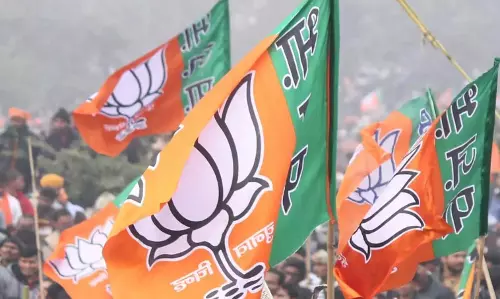 കര്‍ണാടകയില്‍ ബിജെപിക്ക് വീണ്ടും തിരിച്ചടി; കൂട്ടത്തോടെ കൂടുമാറ്റത്തിനൊരുങ്ങി എംഎൽഎമാർ