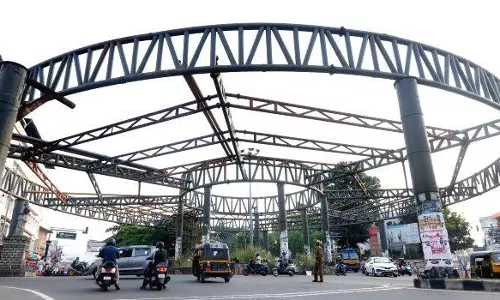 കോട്ടയം ആകാശപാതയുടെ ബലപരിശോധന തുടങ്ങി