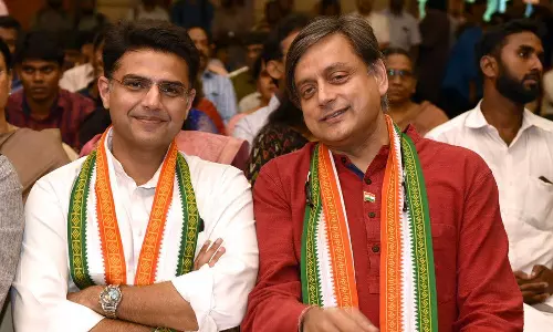 പ്രവർത്തക സമിതി പ്രഖ്യാപിച്ച് കോൺഗ്രസ്; ശശി തരൂരിനും സച്ചിൻ പൈലറ്റിനും ഇടം