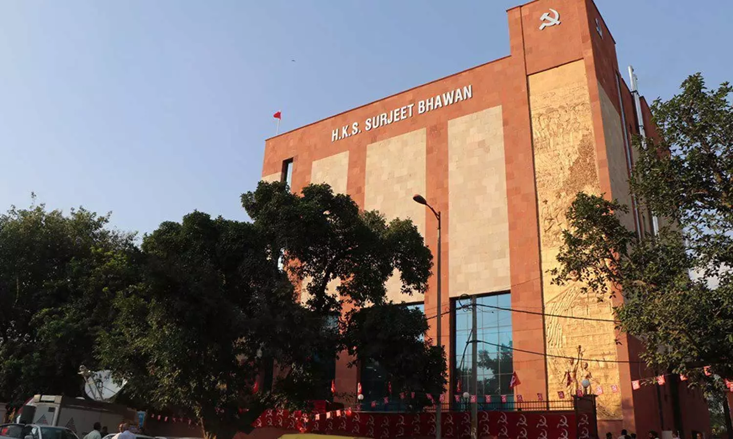 സുർജിത് ഭവനിൽ പാർട്ടി ക്ലാസിനും വിലക്ക്, ഉത്തരവുമായി ഡൽഹി പൊലീസ്; അപലപിച്ച് സി.പി.എം