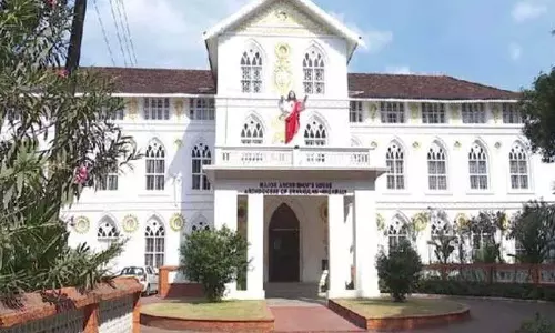 AngamalyArchdiocese, satyagrahaprotest, SyroMalabarChurch, unifiedMasscontroversy