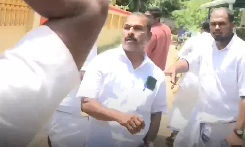 Clashes during Congress march to A.C. Moideens house