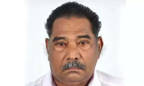 കോൺഗ്രസ്‌ നേതാവ് കളരിയിൽ രാധാകൃഷ്ണൻ നിര്യാതനായി