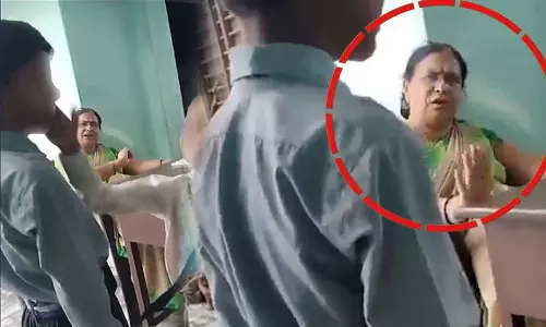 കരഞ്ഞുകൊണ്ടാണ് അവന് ഇന്നലെ വീട്ടിൽ വന്നത്; മാനസികമായി തകർന്നിരിക്കുകയാണ് കരഞ്ഞുകൊണ്ടാണ് അവന് ഇന്നലെ വീട്ടിൽ വന്നത്; മാനസികമായി തകർന്നിരിക്കുകയാണ്