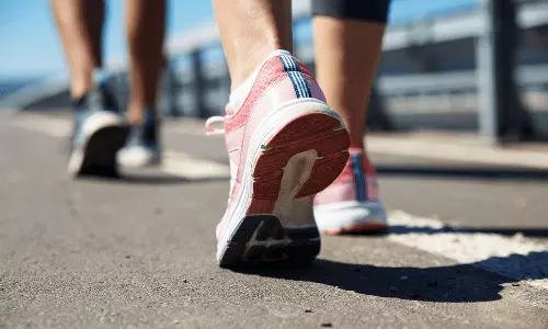 Walking just 4000 steps ,Walking 4000 steps a day,4000 steps a day could prevent early death-study,health news,4000 അടി നടക്കാമോ, ദിവസവും 4000 അടി നടക്കാം,അകാലമരണത്തെതടയാന്‍ നടത്തം