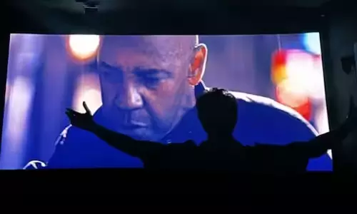 thalapathy vijay fan boy moment watching the equalizer 3