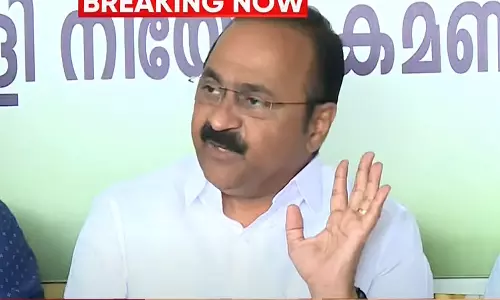 മരിച്ചുപോയ ആരും എണീറ്റ് വരേണ്ട; കള്ളവോട്ട് ചെയ്യാൻ പുതുപ്പള്ളിയിലേക്ക് ഒരുത്തനും വരേണ്ടെന്ന് വി.ഡി സതീശൻ