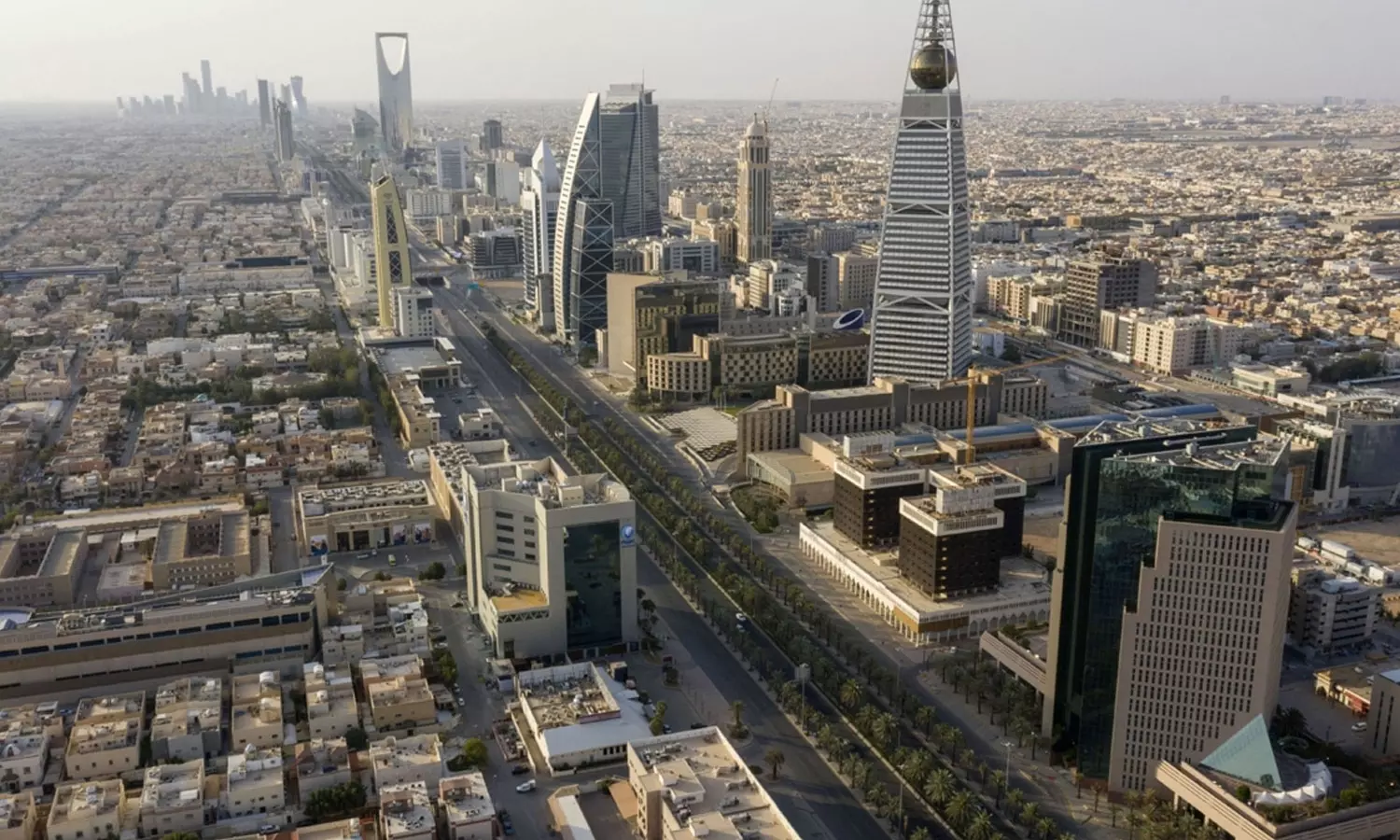 സൗദിയുടെ സാമ്പത്തിക പരിഷ്കരണത്തെ പ്രശംസിച്ച് ഐ.എം.എഫ് സൗദിയുടെ സാമ്പത്തിക പരിഷ്കരണത്തെ പ്രശംസിച്ച് ഐ.എം.എഫ്